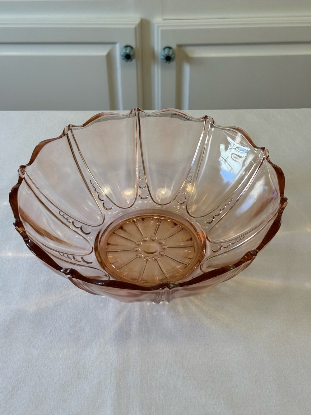 🌸 Anchor Hocking Oyster Pearl Pink Depression Glass Bowl 1938 Scalloped | VTG